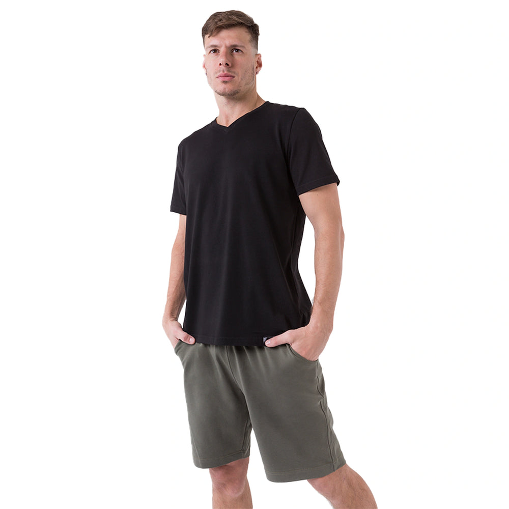 Camiseta supersuave con cuello en V, Negra