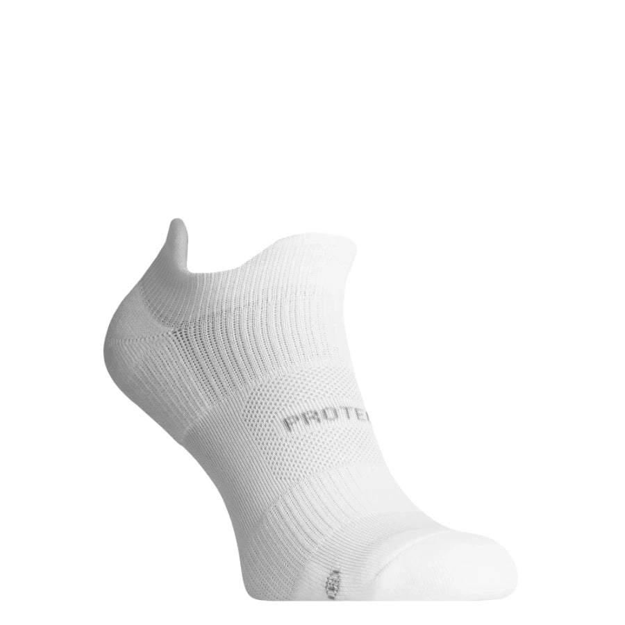 White low-cut multisport sock with breathable LowDry mesh and compression arch, side view