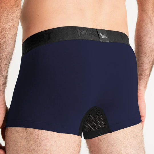 Man’s SET navy AirFlow trunk with ventilated mesh gusset, breathable men’s underwear, back view