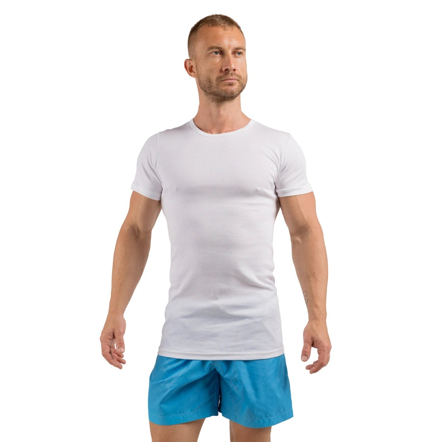 Man’s SET white slim fit undershirt T-shirt in breathable 100% cotton, men’s base layer, angled front view