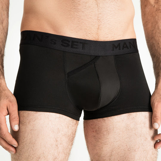 Man’s SET ProActive trunk 2.2" in black, anatomical men’s underwear with open fly, front view